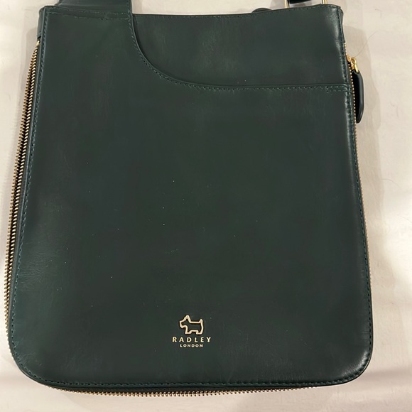RADLEY LONDON Bags Radley London Hunter Green Cross Body Poshmark